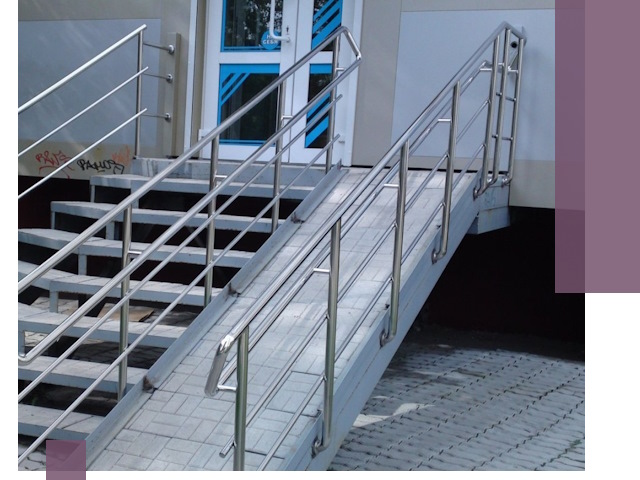 Пандус на крыльцо под ключ в Кропоткине: монтаж и изготовление