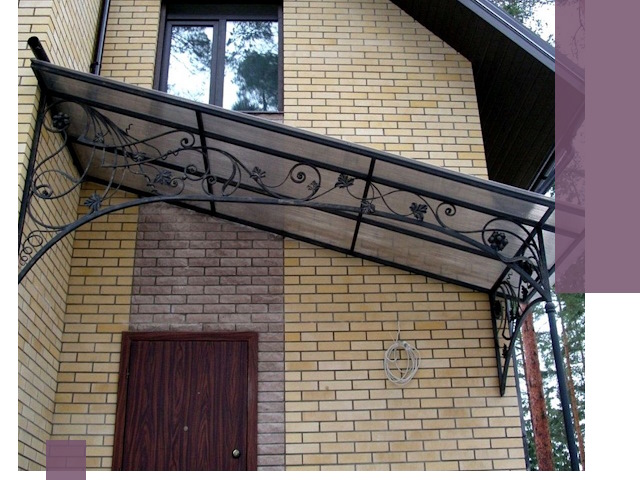 Односкатные козырьки из металла под ключ в Кропоткине