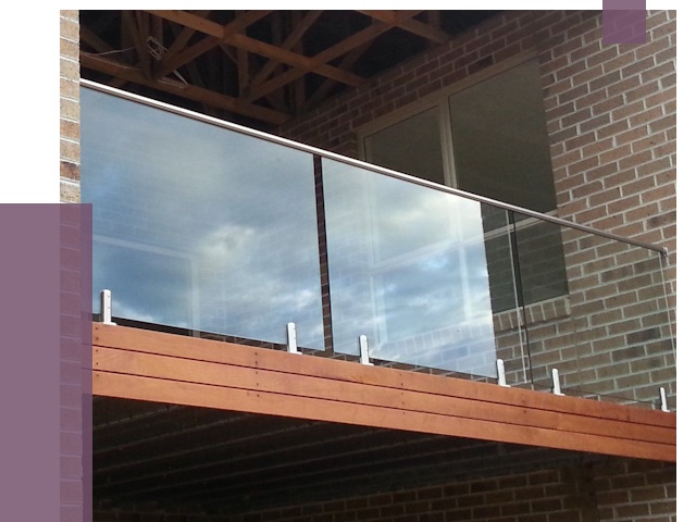 Стеклянные парапеты на крыше и террасе в Кропоткине от 12216 руб. | ПРОЛЁТ-Крп