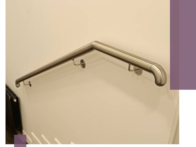 Изготовление пристенных поручней в Кропоткине под ключ за сроки